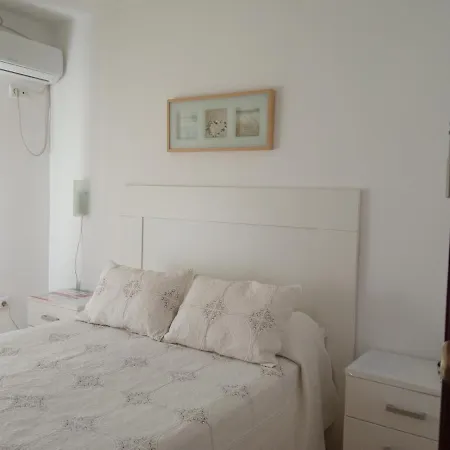 Homestay Individuales En Apartamento Compartido Seville