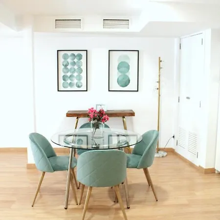 Olé - Albareda 24 Apartamento