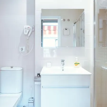 Apartment Con Encanto En Patio Sevillano Seville