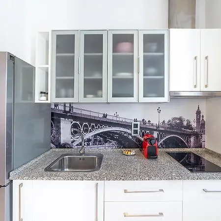 Alohamundi Adriano Apartment Seville