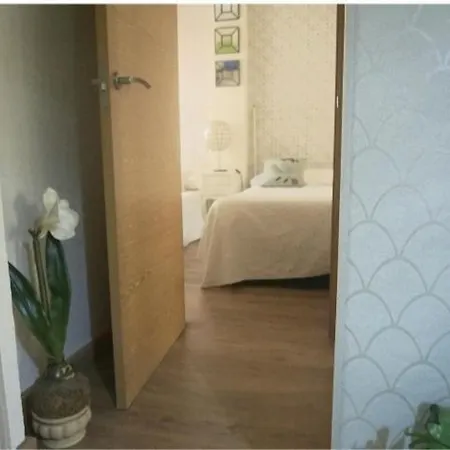 Appartamento Romantic With Free Parking