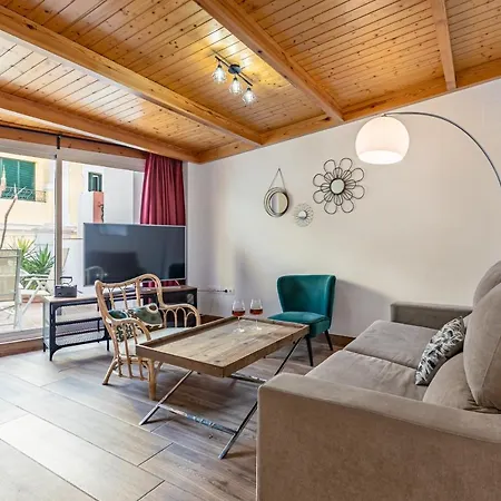 Apartment Green-apartments Mansion Blue Catedral *