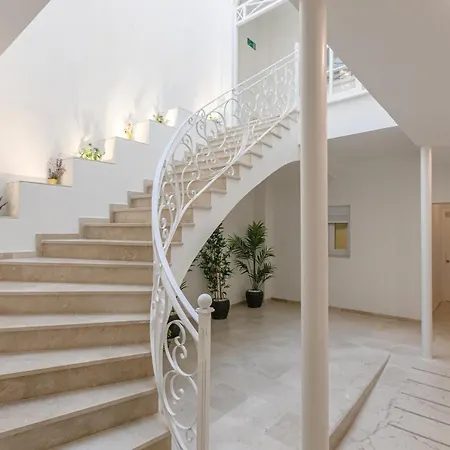 Apartamento La Joya De Santa Cruz Calle Virgenes 21 Sevilha