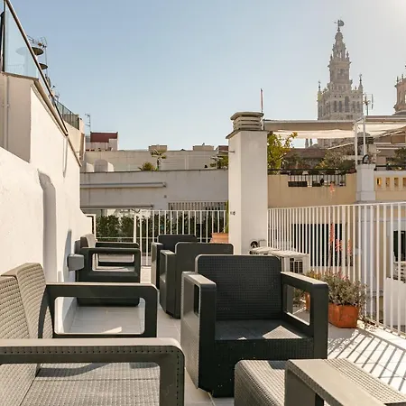 Green-apartments Mansion Blue Catedral *