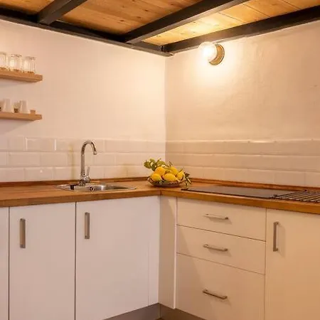 Precioso Nuevo En Centro 4pax Apartment *