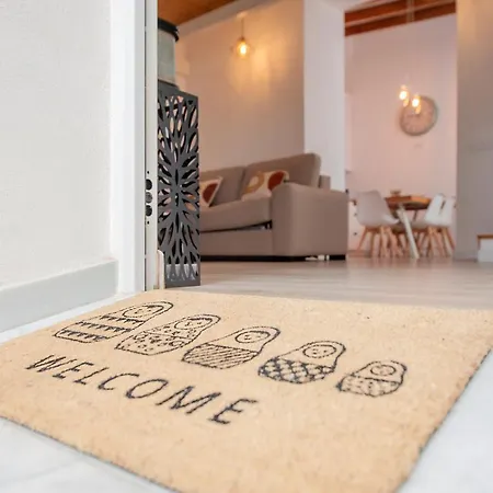 Apartamento Casa Valentina Ii: Confort Y Luz En Centro Sevilla