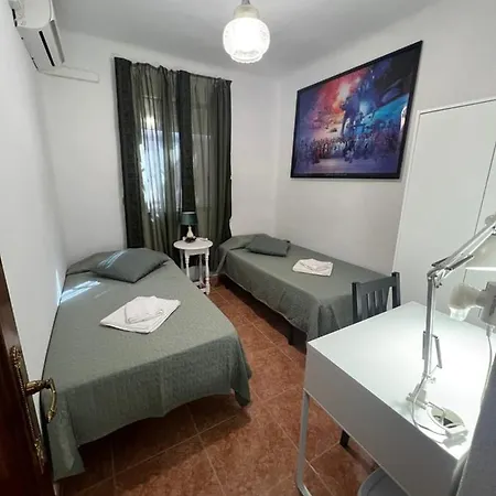 Homestay Fresh & Clean Seville