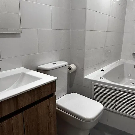 Appartamento Torneo & Alameda Con Banera Jacuzzi Hidromasaje Siviglia