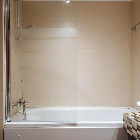 Puerta Del Principe - Free Parking Apartment *
