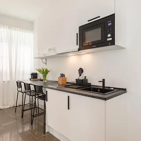 Isg Zaragoza-free Parking Appartement Sevilla