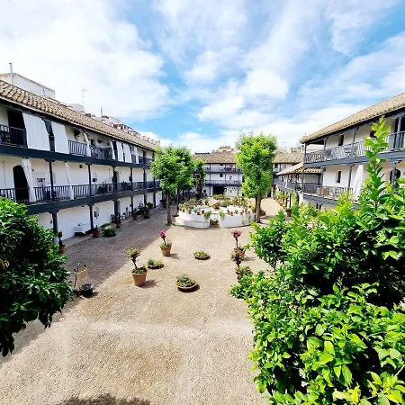Con Patio Sevillano Apartment