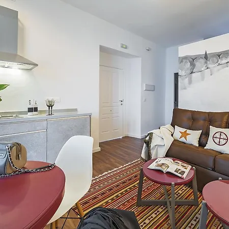 Apartment Selecta Venerables Seville
