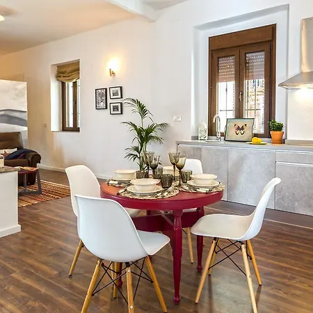 Apartment Selecta Venerables *