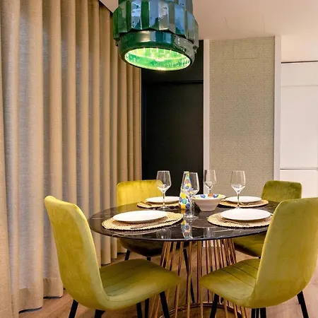 Genteel Betis 67 Appartement *