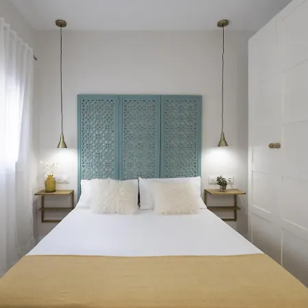 Apartment Beautiful Blue Triana *