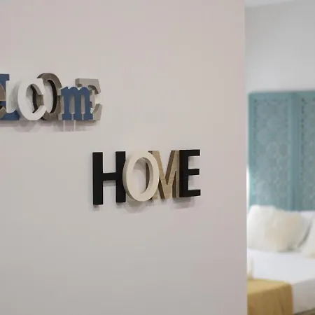 Beautiful Blue Triana Apartment