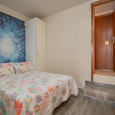 Apartment Muy Centrico, Tranquilo Y Confortable **a/c-wifi** Seville