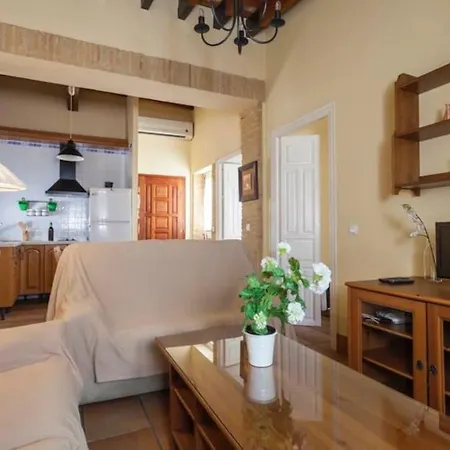 Precioso - Localizacion Ideal **wifi - A/c** Севилья