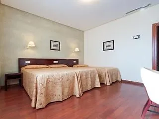 Hotel Derby 3*