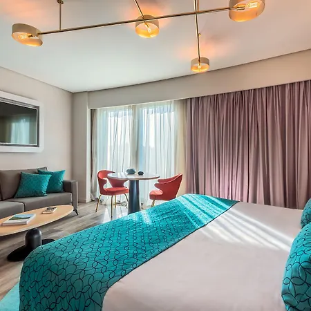 Barcelo Renacimiento 5*
