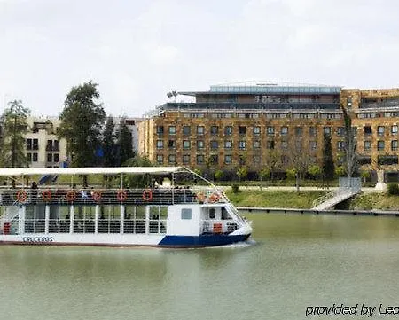 Hotel Ribera De Triana 4*