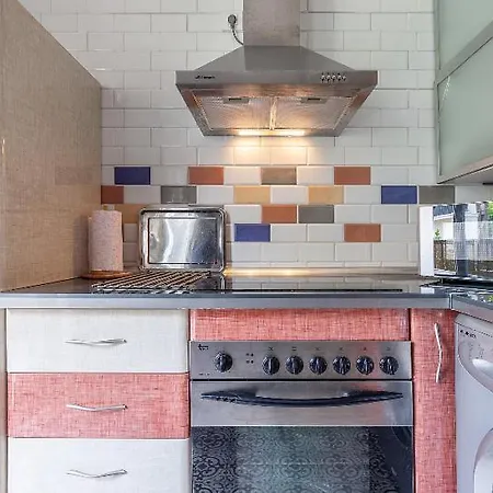 Violeta With Cozy Balcony Apartment Seville
