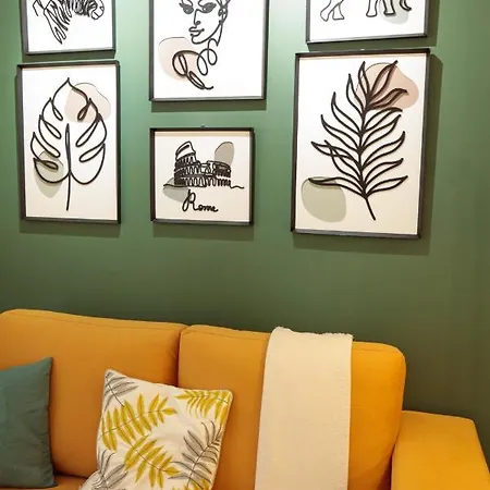 Apartment Monkeys Cervantes Seville