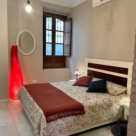 Acogedor Loft+parking Junto A Catedral *