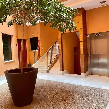 Acogedor Loft+parking Junto A Catedral *