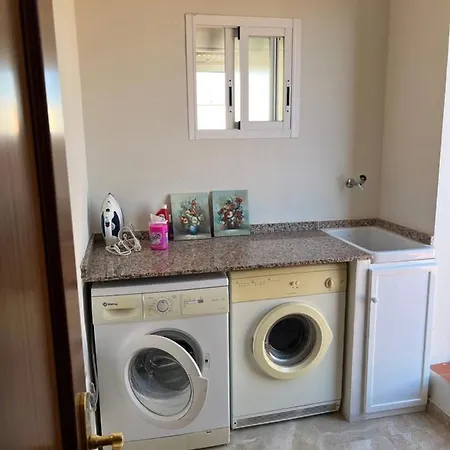 Casa Con Piscina Cerca De Holiday home