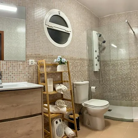 Ronko House Vakantiehuis *