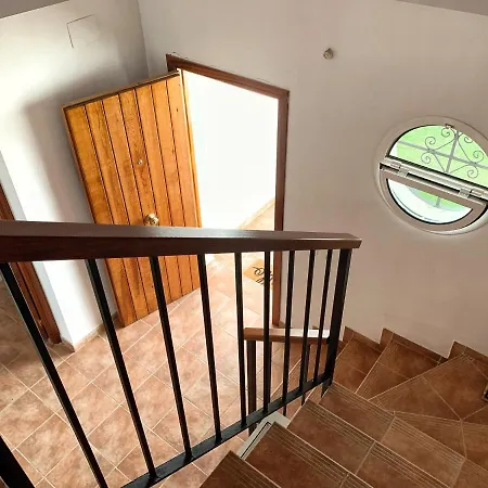 Ronko House Vakantiehuis *