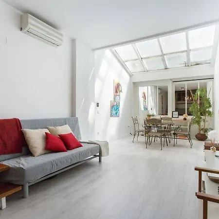Duplex Center Parking Netflix Amazon Video * Sevilla