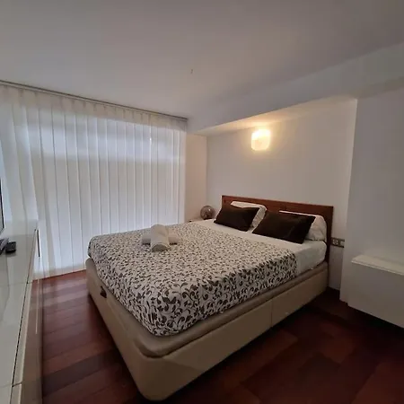 Exclusivo De Diseno Centro Matahacas Bajo Seville