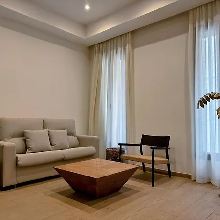 Redes Royale By Misterhost Apartamento Sevilla