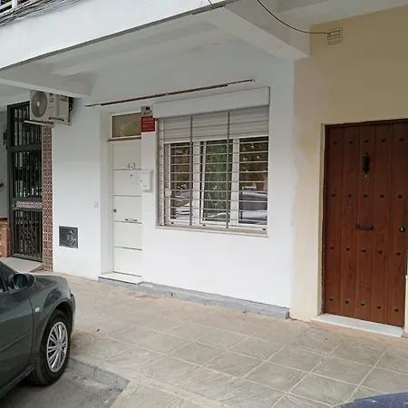 El Cachorro De Triana Sevilla