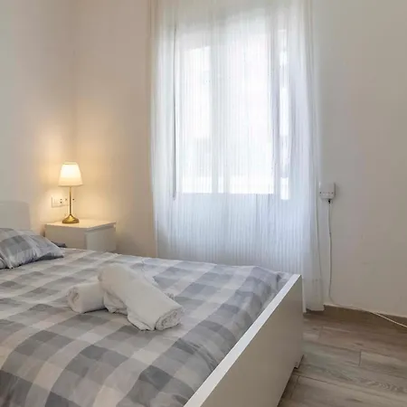 Los Remedios Apartment
