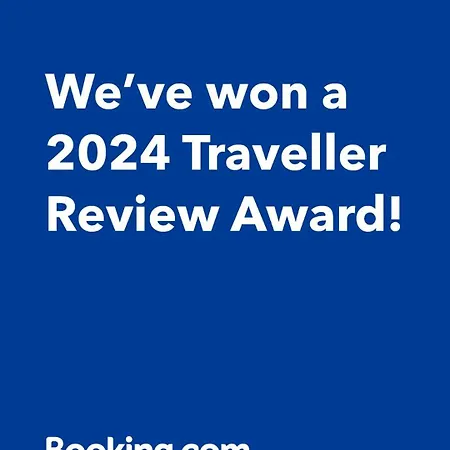 Cervantes 6 * Sevilla