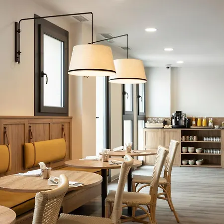 Petit Palace Vargas 호텔 세비야