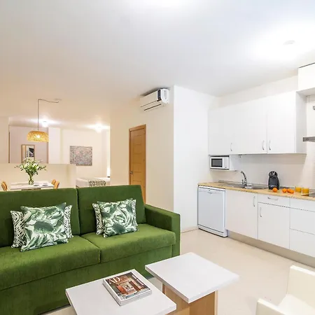 Pierre & Apartment *
