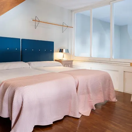 Apartment Misterhost Conde De Torrejon Seville