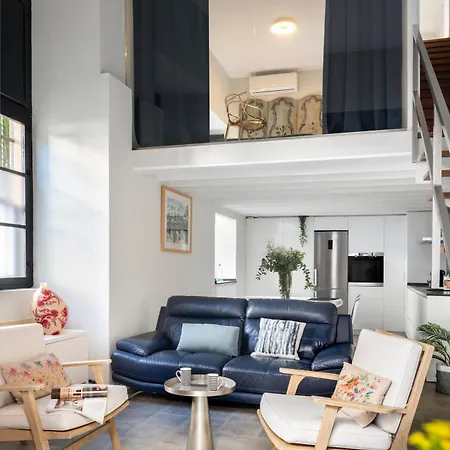 Misterhost Conde De Torrejon Apartment Seville
