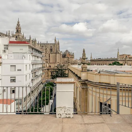 Arco Del Postigo Sevilla