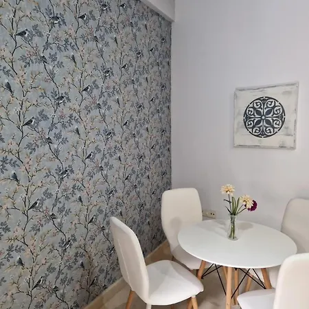 Lumbreras Host Apartment Seville