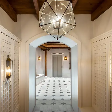 Casa Pilatos Luxury Apartments * Seville