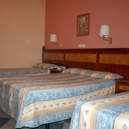 Gravina 51 4* Севилья