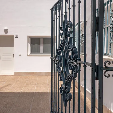 Appartement Cervantes 6 *