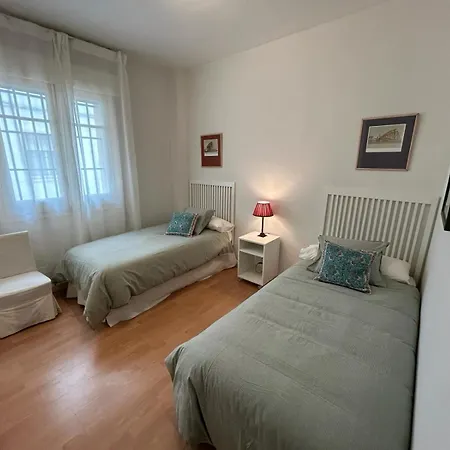 2 Bedroom By Guadalquivir River Apartment *