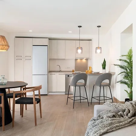 Magno Almansa Apartamento Sevilla