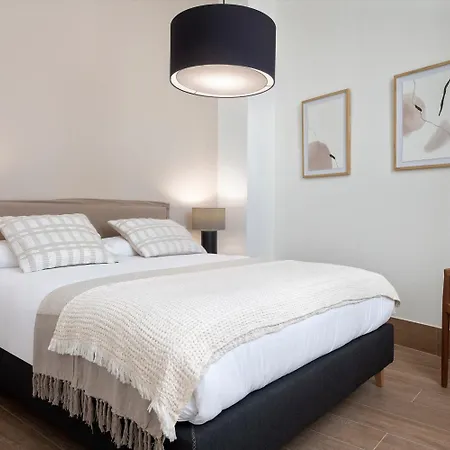 Magno Almansa Apartamento Sevilla